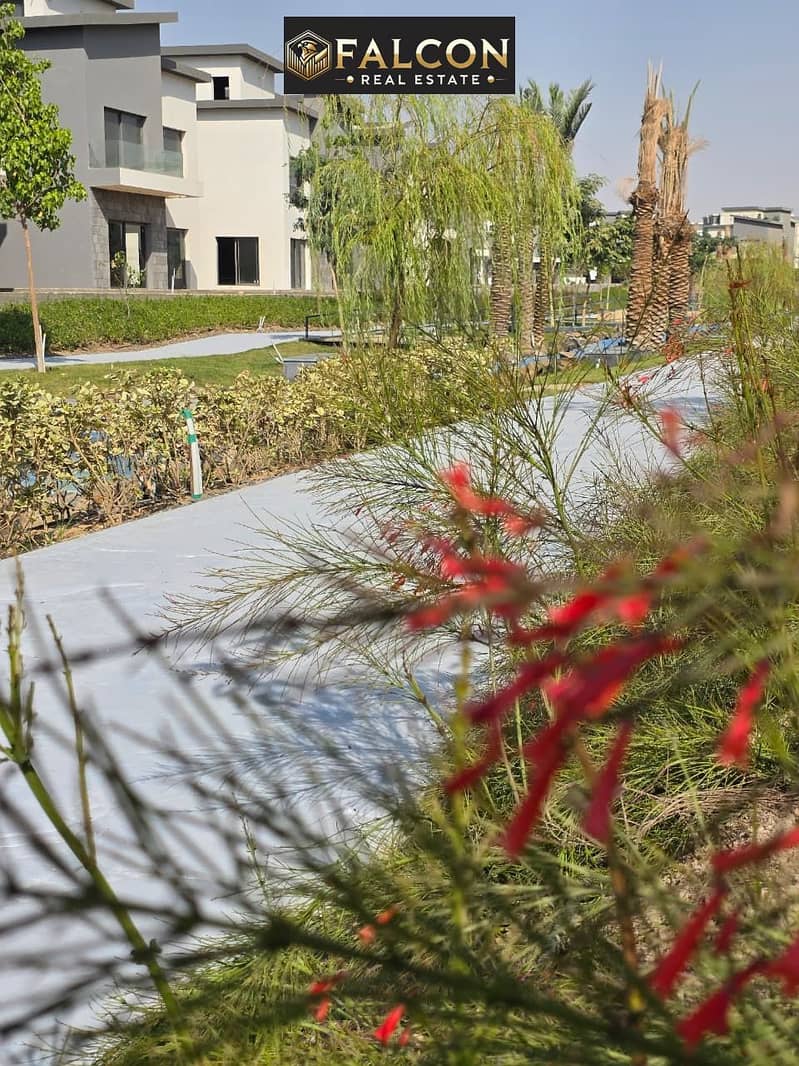 5 WhatsApp Image 2025-10-14 at 5.54. 32 PM. jpeg