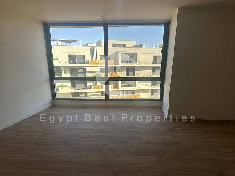 9 bc906b53-59d4-47af-b7c8-5fce7978926e. jpg