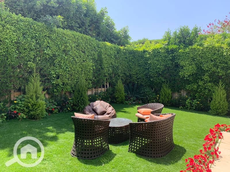 13 735867e4-f612-4b3f-bb04-2cc25b56b4d3. jpg