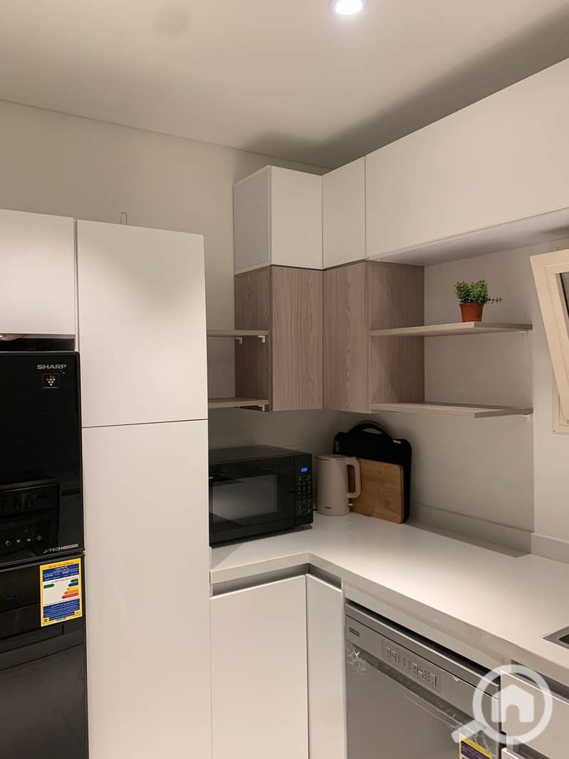 6 2ec11fb5-2cb3-49d6-8b3e-997a6a126913. jpg