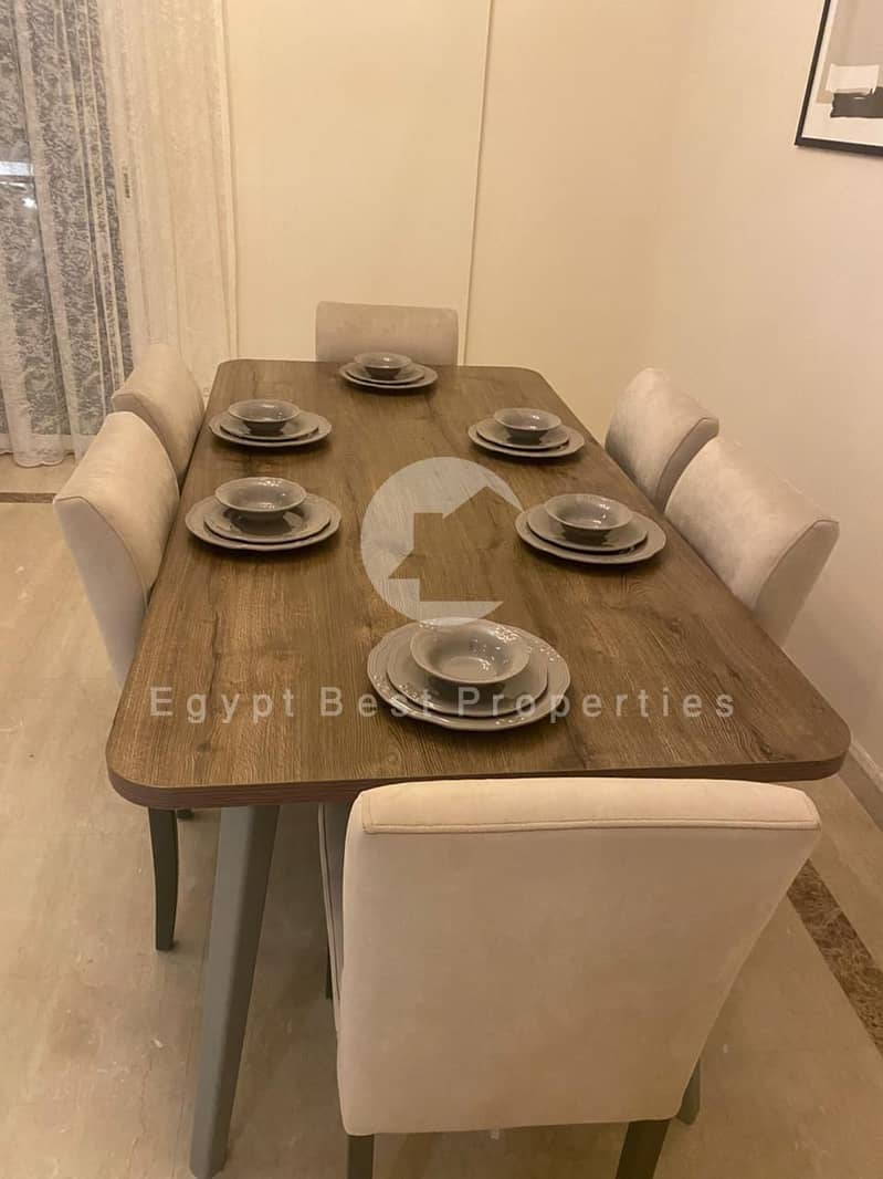 3 18596287-3c05-47e2-afd6-e8e01e81324a. jpeg