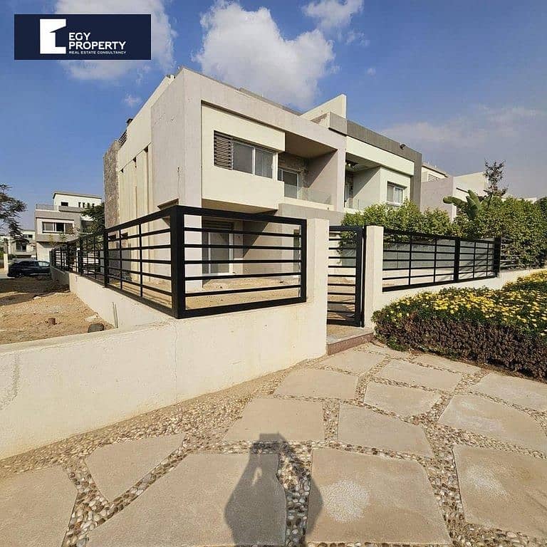 2 _files_a88fefb0-6e61-4b45-b086-36a1af3bce92. jpeg