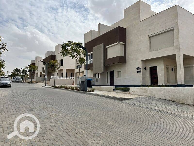 2 WhatsApp Image 2024-09-08 at 3.41. 11 PM (1). jpeg