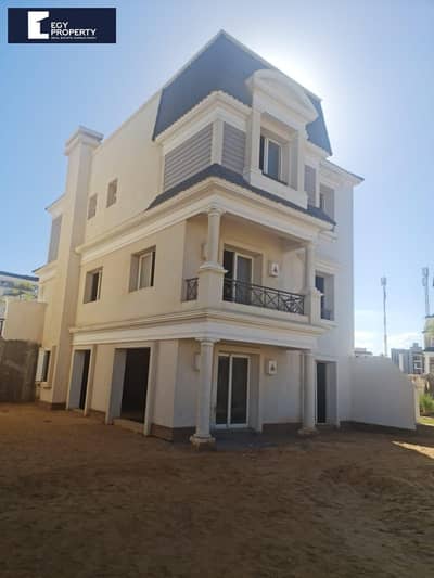 7 Bedroom Villa for Sale in 6th of October, Giza - _files_out. jpg