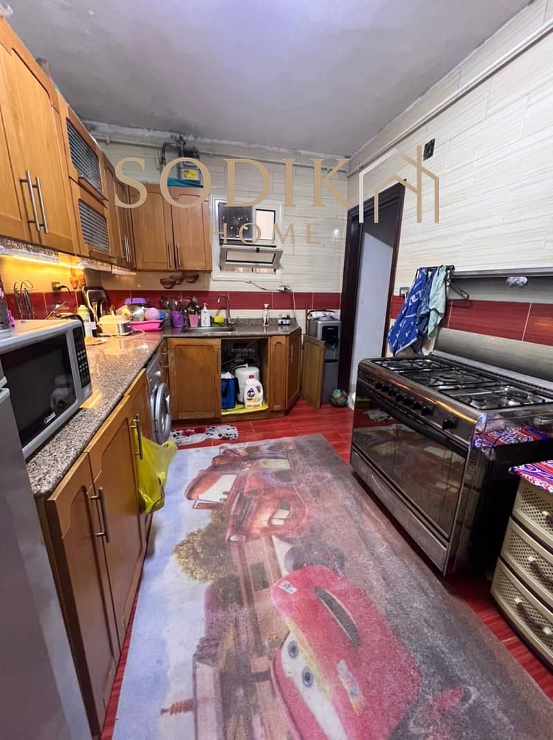 12 bde0de2e-66fe-4bf8-ac0d-628afdc2d800. jpg