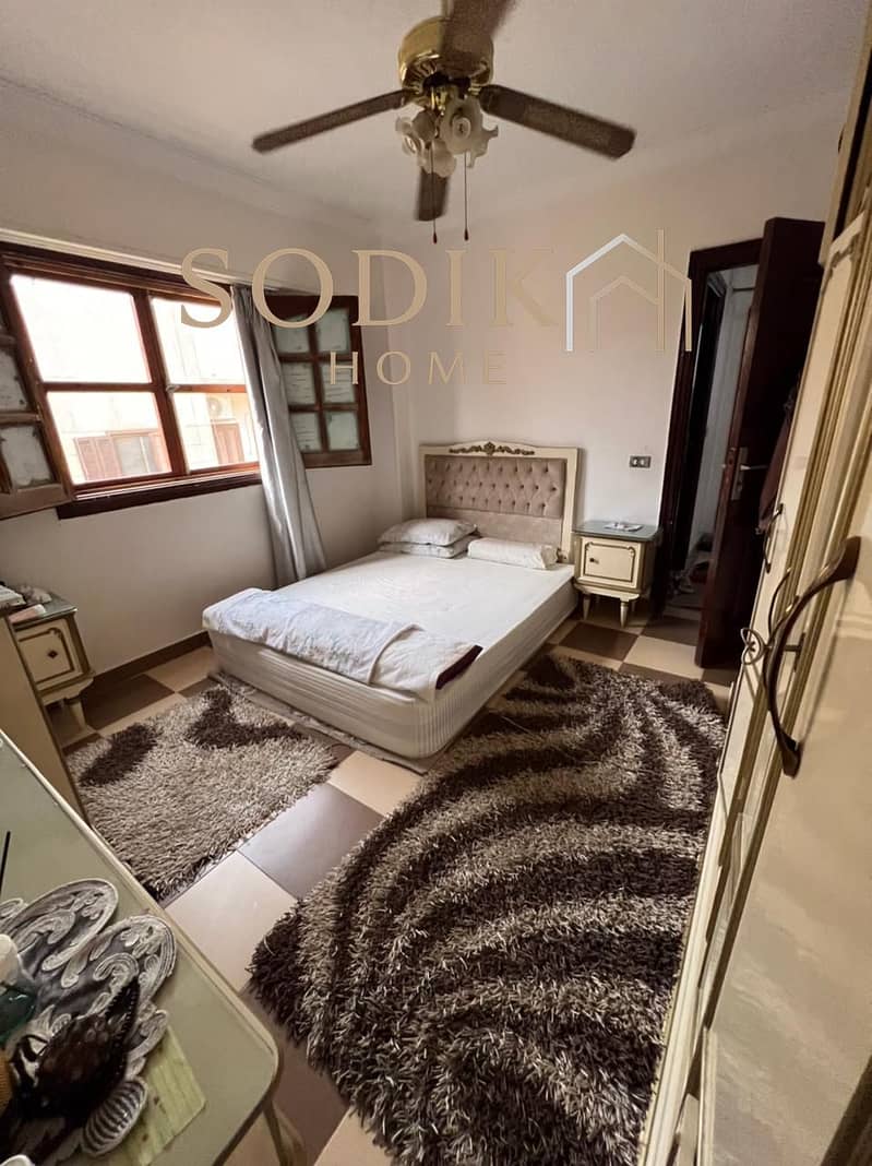 13 ec0ed68d-ca49-4506-9124-b821b6f9c906. jpg