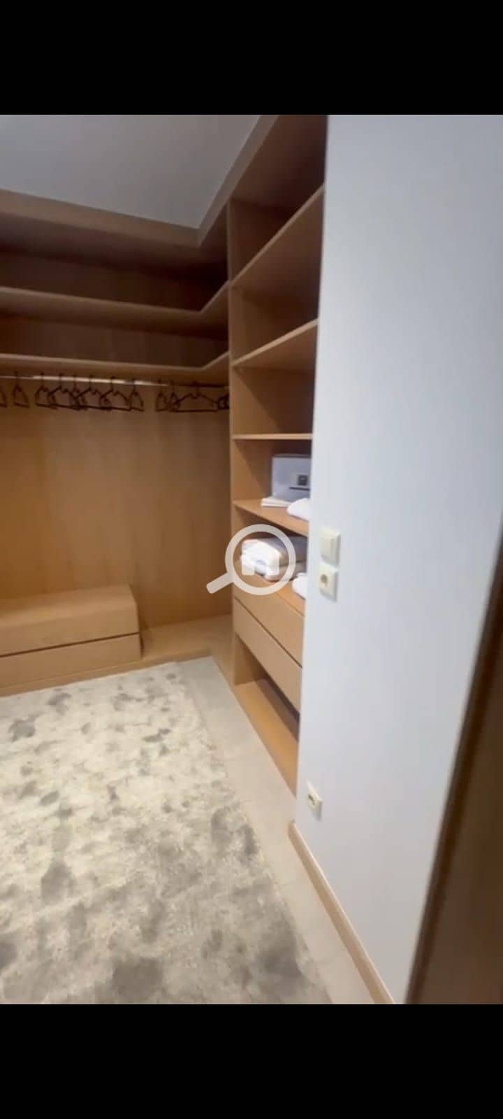 5 5bf94ddc-bfc6-43c5-8753-450cbf1d5113. jpg