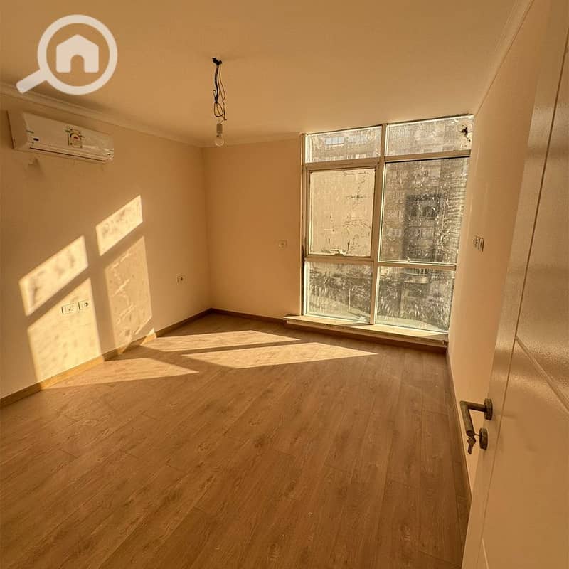 15 Untitled-2_0017_WhatsApp Image 2025-11-05 at 4.37. 53 PM. jpg