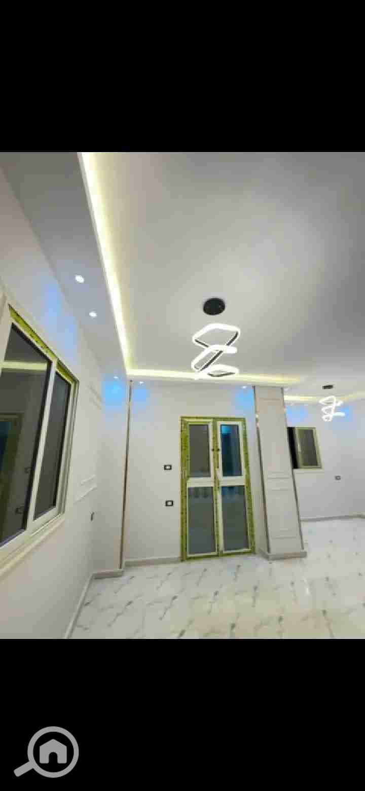 10 Screenshot_20251104_133642_com. whatsapp. jpg