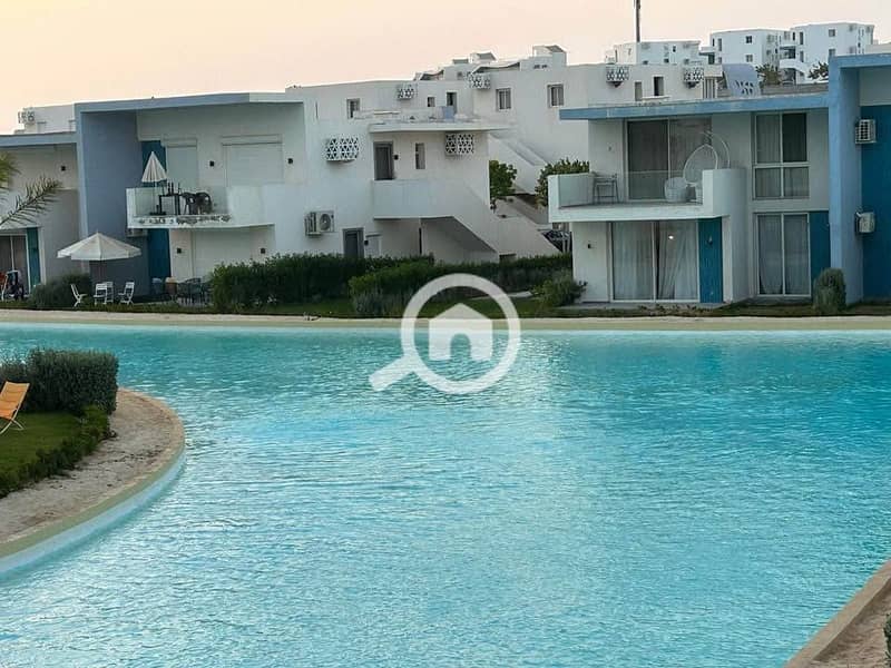 10 504654753_679532564956987_9032412310984224360_n. jpg