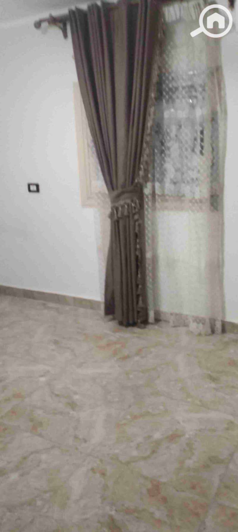 1000106638. jpg 1000106638. jpg