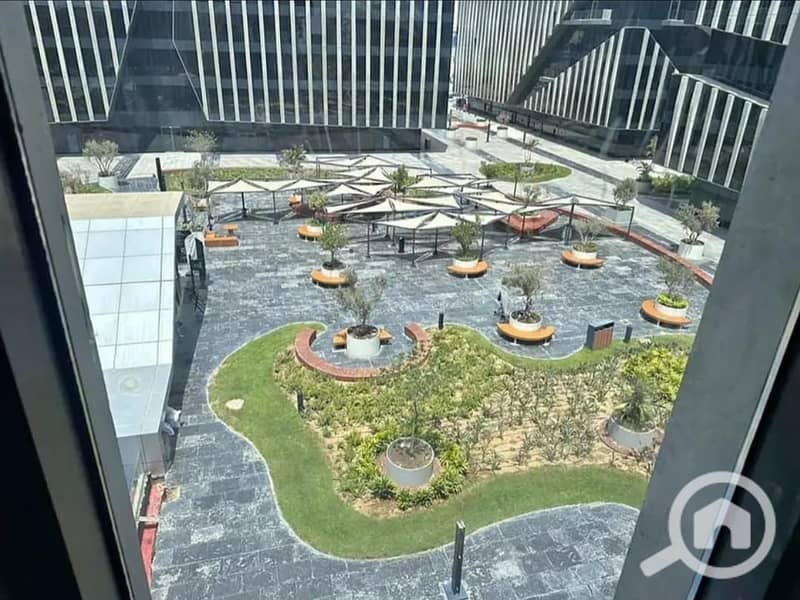 3 a2a35655-d643-4eb8-a28f-28390979bac8. jpeg