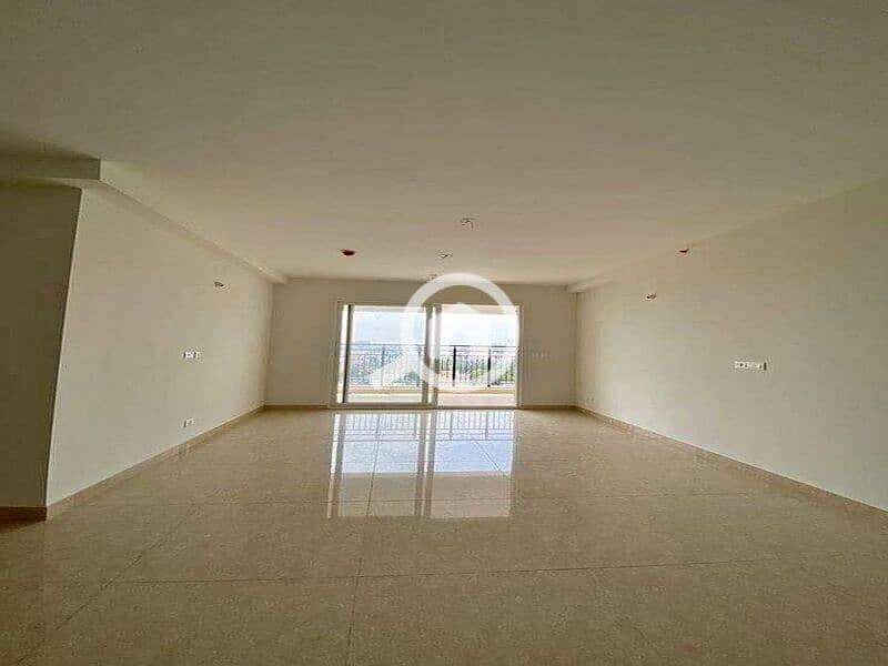 8 377687745_6525180937578379_1308619572402790513_n. jpg