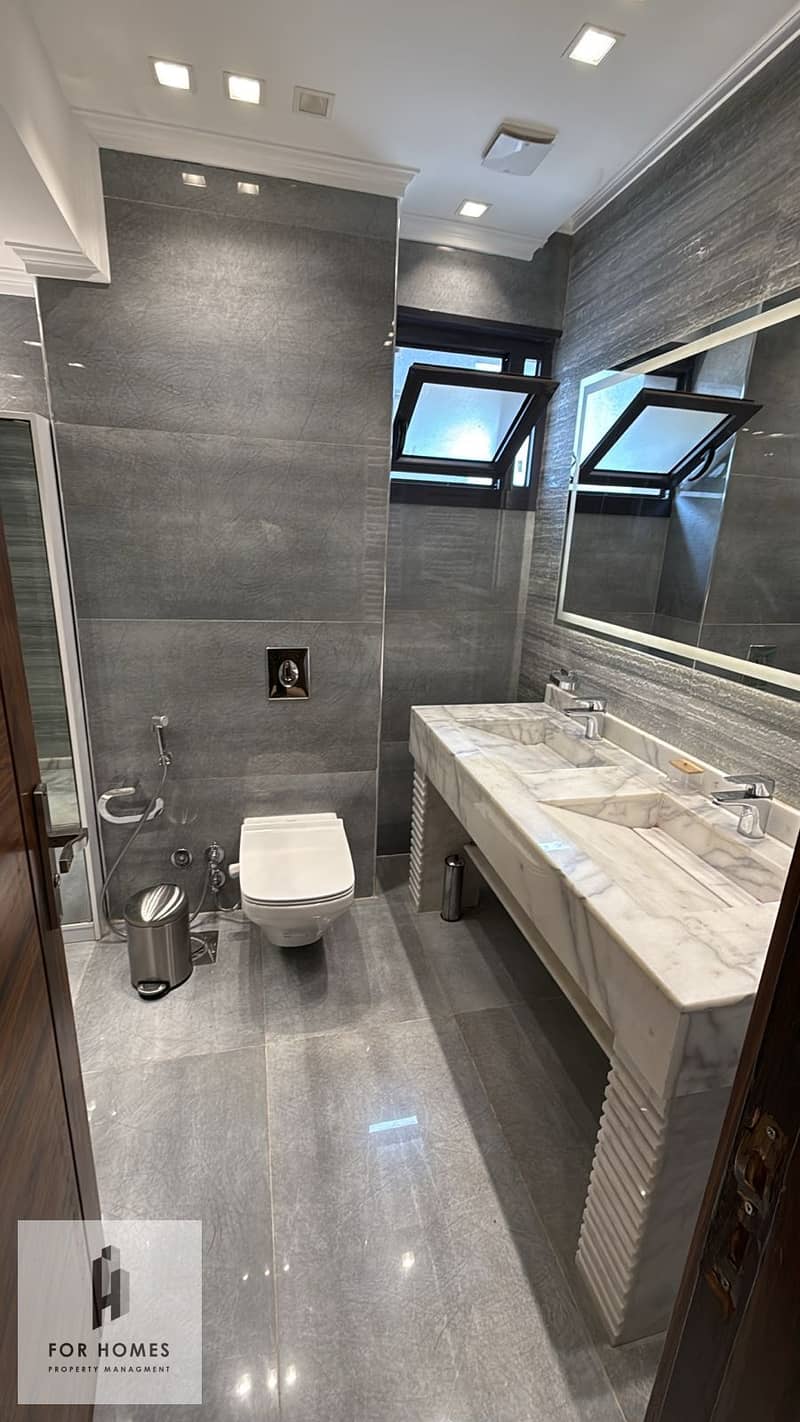 11 WhatsApp Image 2025-10-28 at 7.58. 57 PM. jpeg