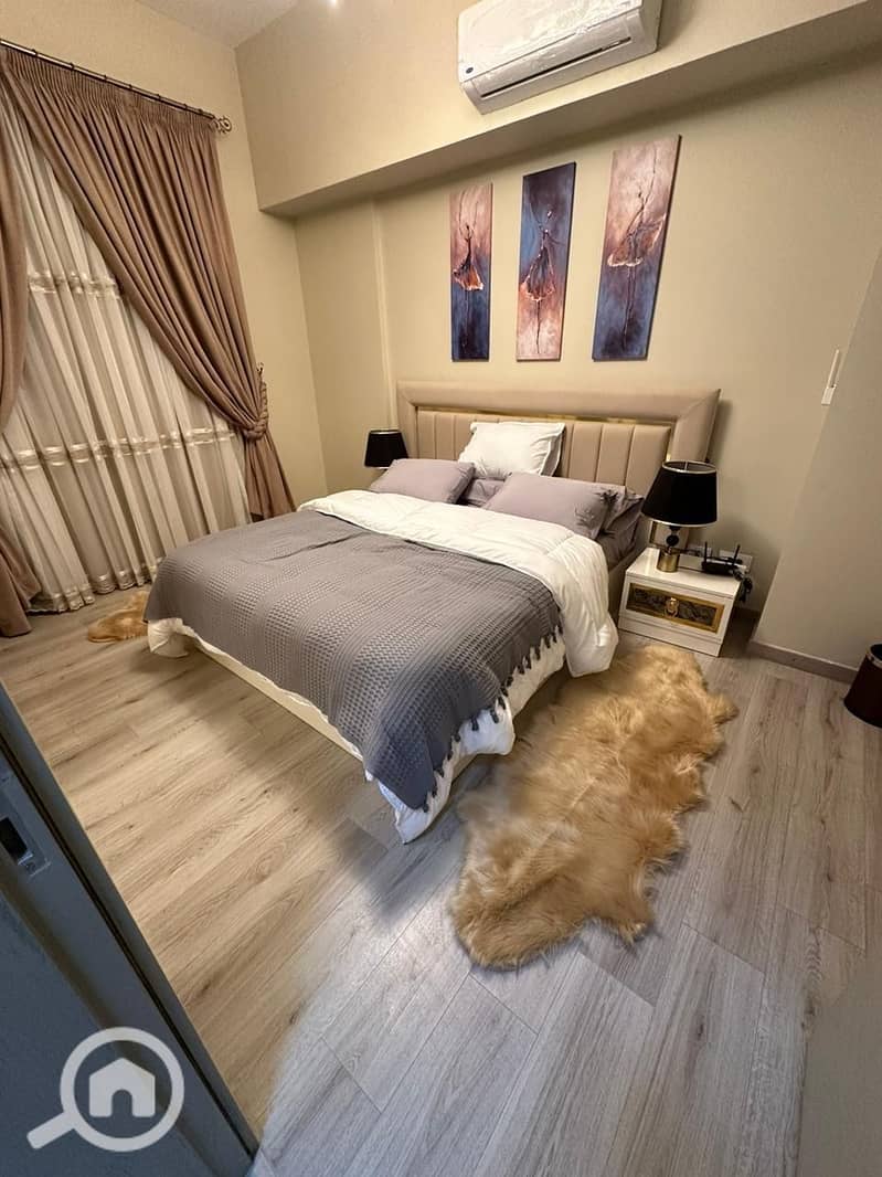 5 d1209212-cc0f-40c7-b33c-a7579fff2cfd. jpeg