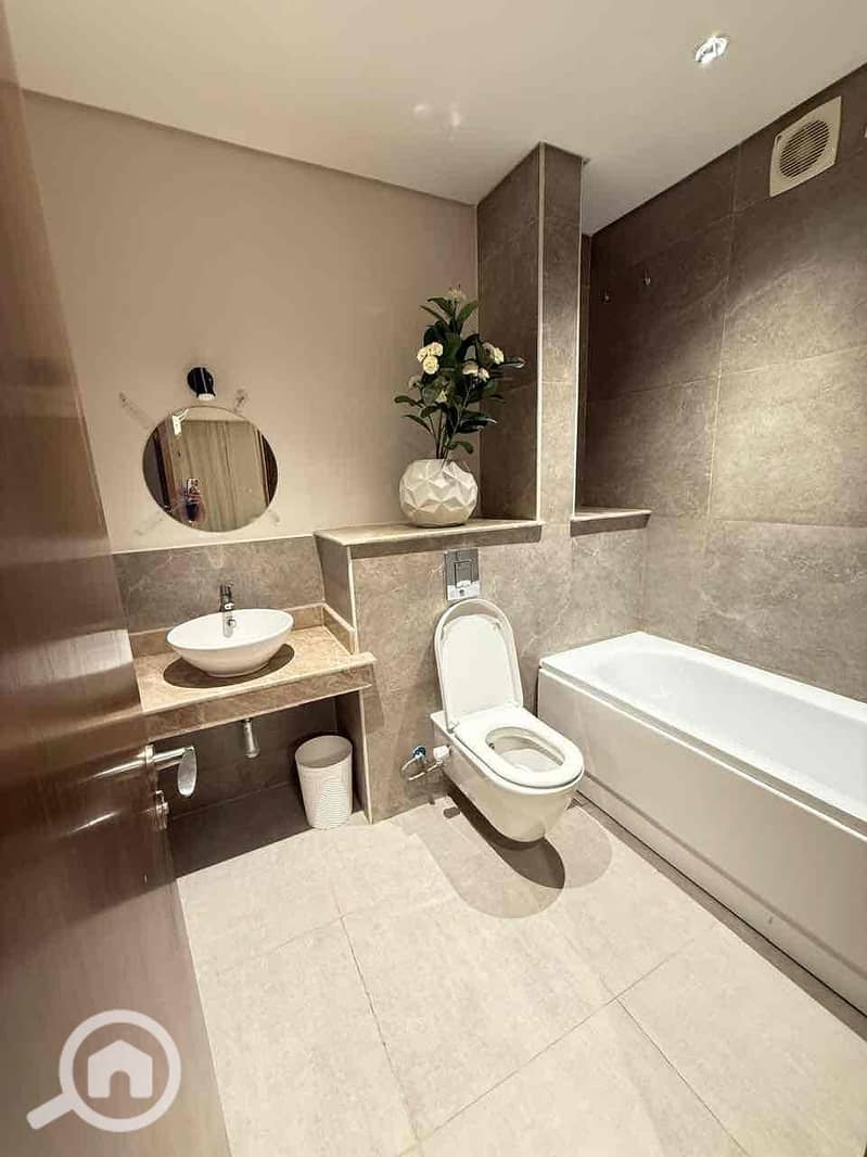 9 020fd5d9-5264-448d-96ac-a3c8a0290261. jpg