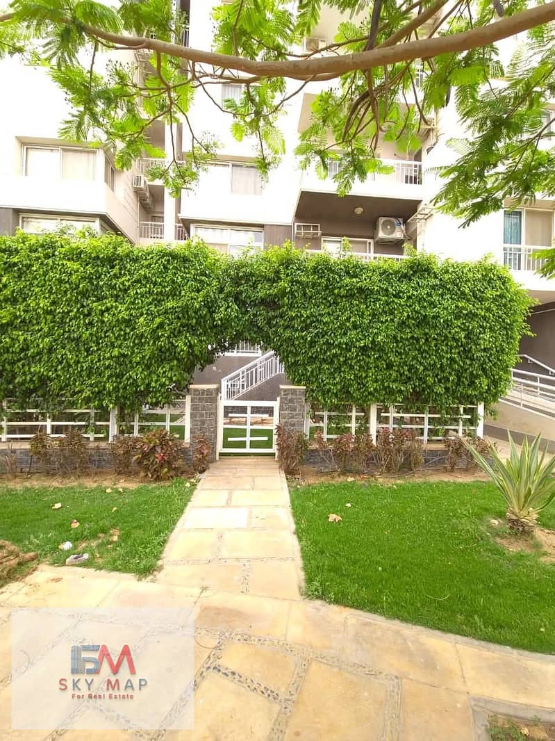 3 ff6ef78a-3a90-47d2-9ccd-47392ac2d7d3. jpg