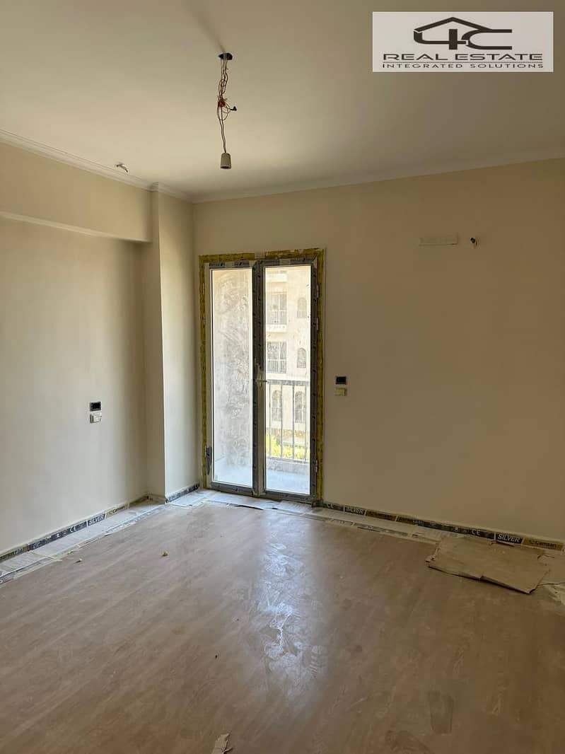 6 WhatsApp Image 2025-11-04 at 18.04. 34 (1). jpeg