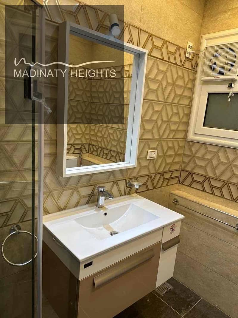 16 62f2baea-1ba1-4c87-ba77-342de74aefab. jpg