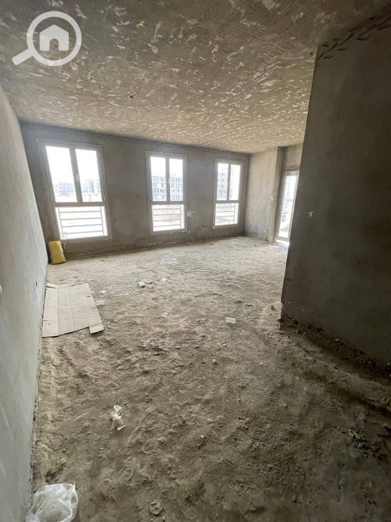 7 WhatsApp Image 2025-11-05 at 22.59. 10_6b9e8c4a. jpg