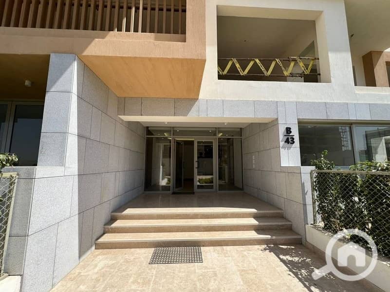 4 Screenshot 2025-11-05 231601. jpg