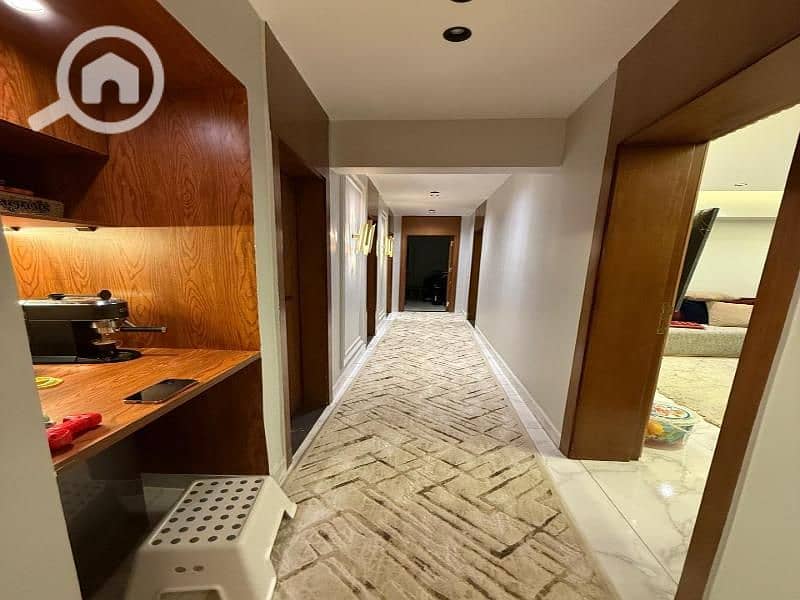 4 WhatsApp Image 2025-11-05 at 5.17. 03 AM (1). jpg