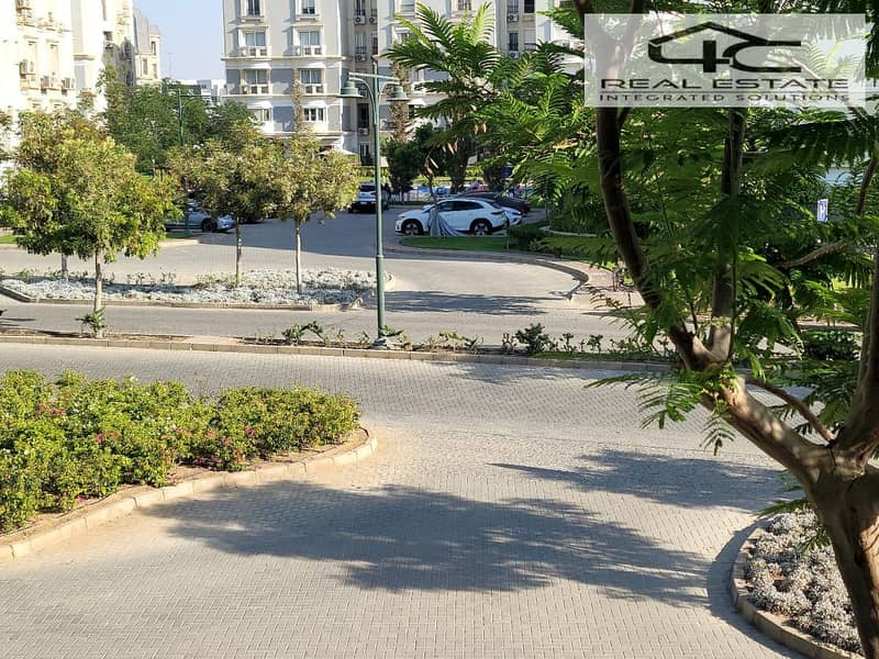 5 WhatsApp Image 2025-09-18 at 11.51. 32 (2). jpeg