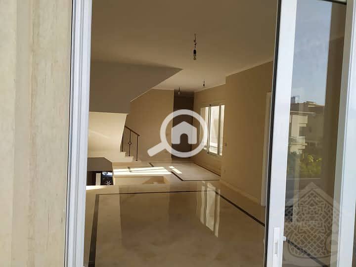 2 Background (7). png