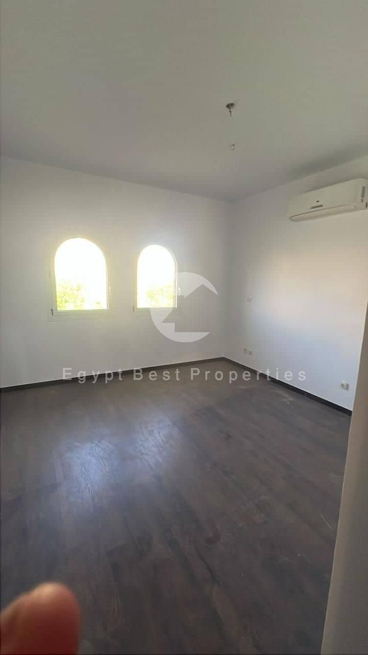 4 94c4b395-8e0d-4db9-b1a6-316fadc6f41c. jpeg