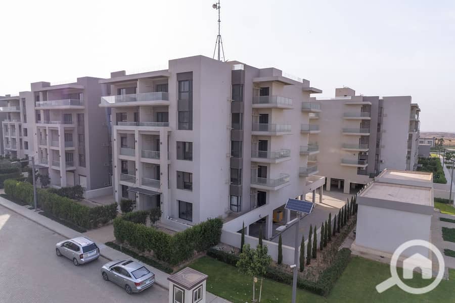 5 42a20935-64bc-4aa5-8176-634c5db85ef4. jpg