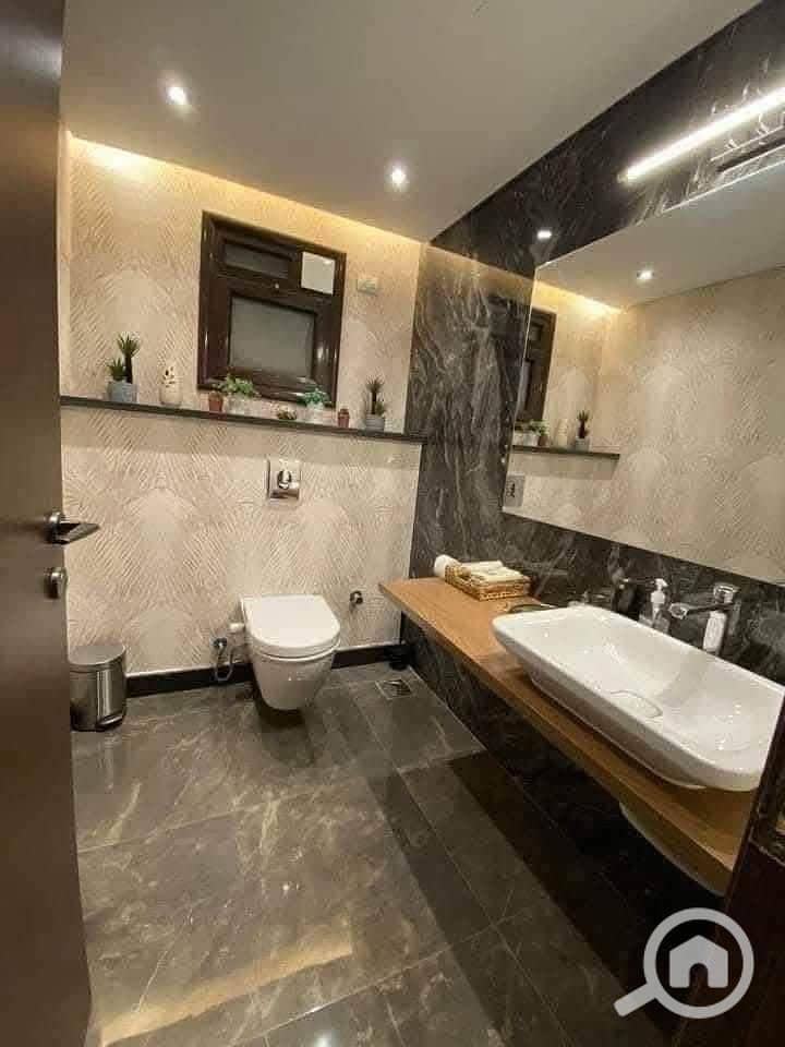 13 559034760_122152313030890398_4116228831556357861_n. jpg