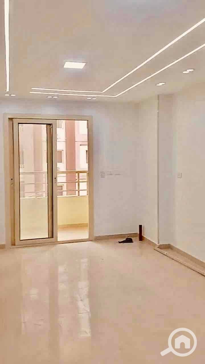 4 465553e0-d585-42aa-a773-8e81542d5c08. jpg