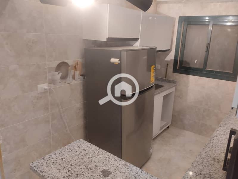 14 2e7e7297-7d0d-407f-9e8c-ccc8bd05e02b. jpeg