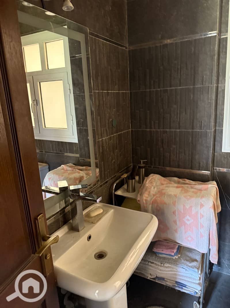 11 WhatsApp Image 2025-11-05 at 11.37. 47 PM (2). jpeg