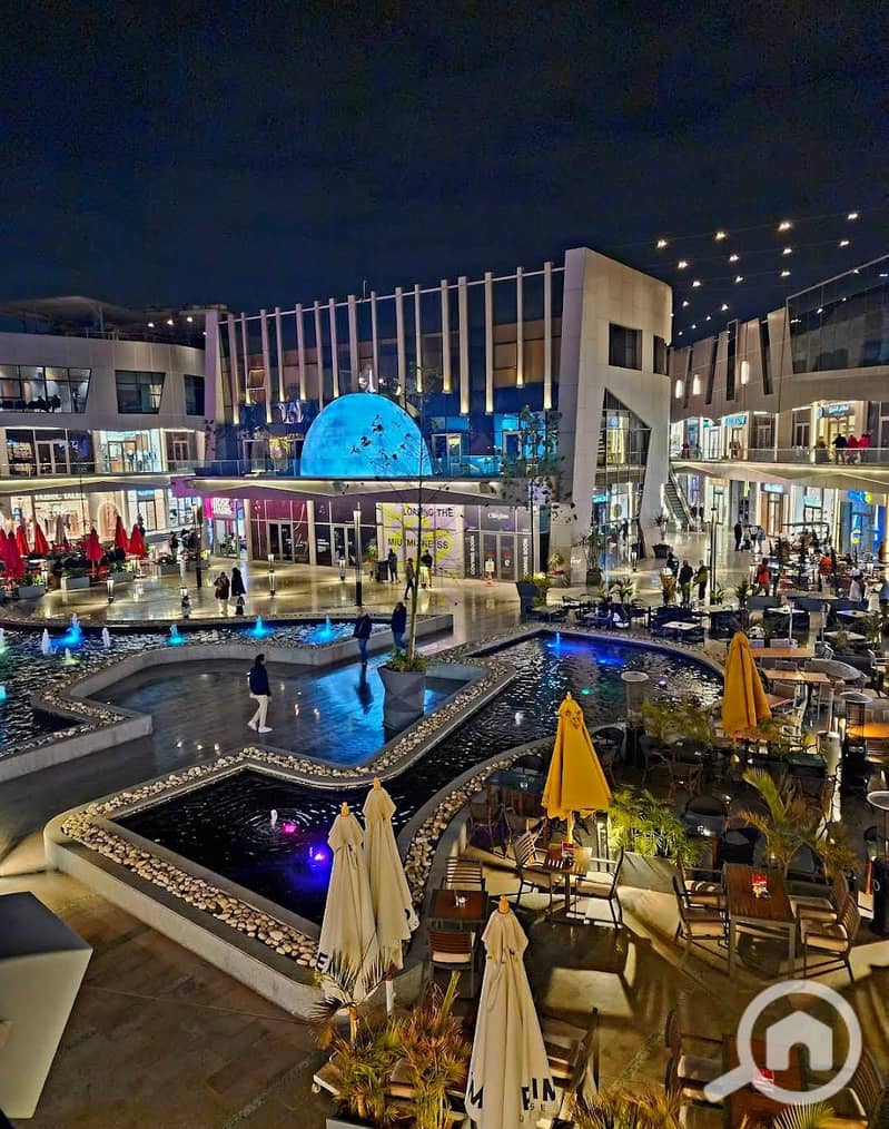 10 f4893571-4fbe-484f-9031-8d9d3ac255f0. jpg