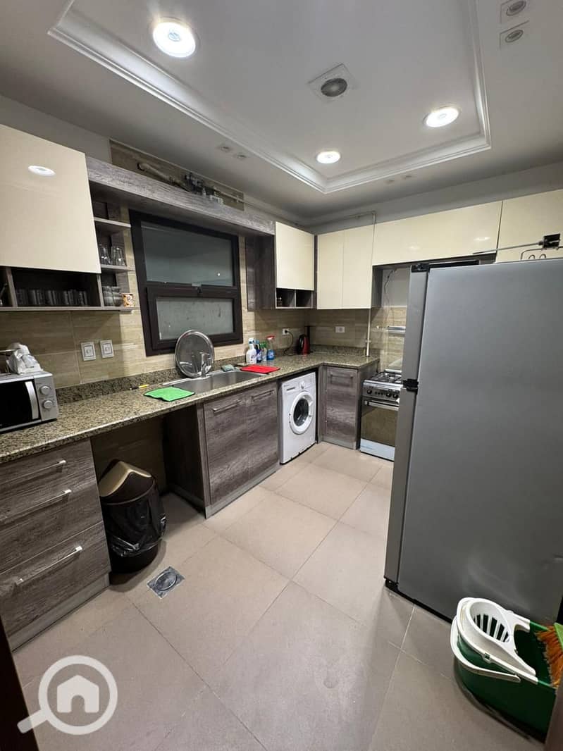 5 WhatsApp Image 2025-08-21 at 01.11. 49_15378771. jpg