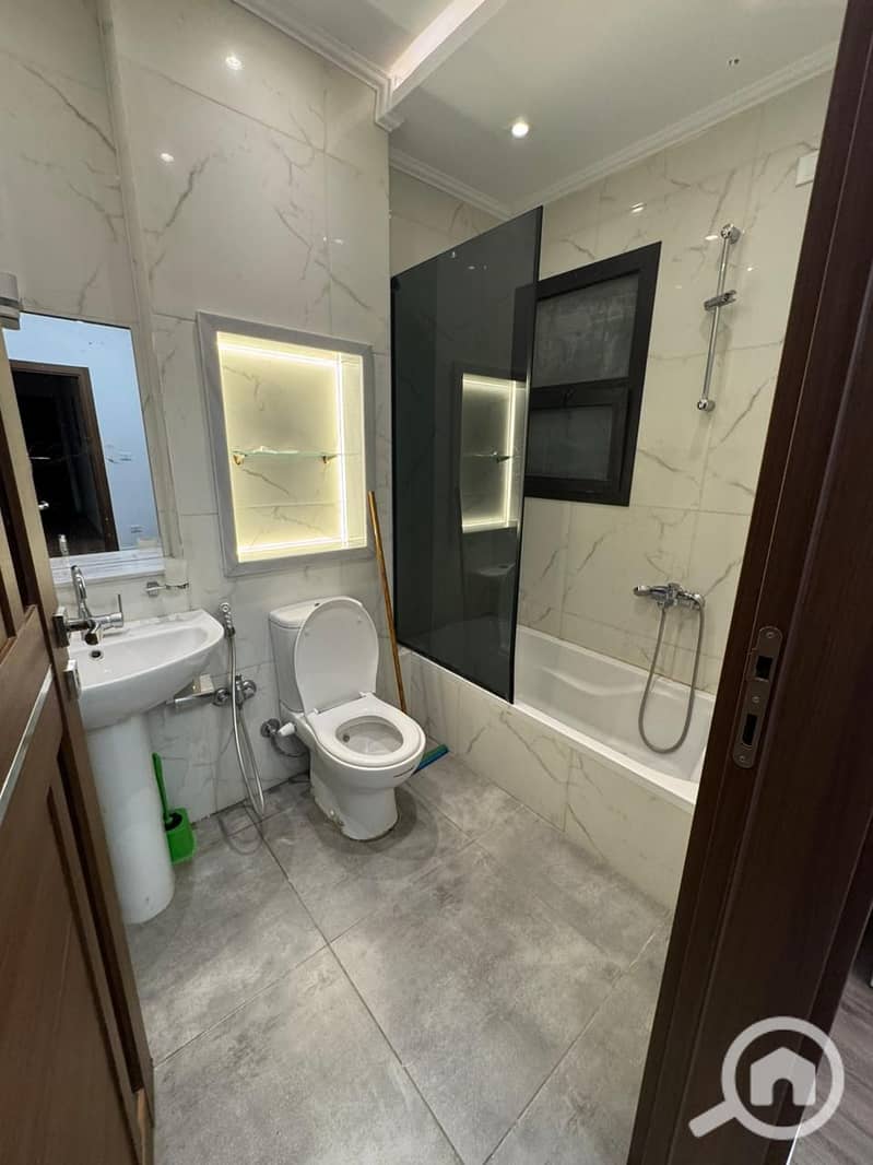 11 WhatsApp Image 2025-08-21 at 01.11. 49_4df9fb84. jpg