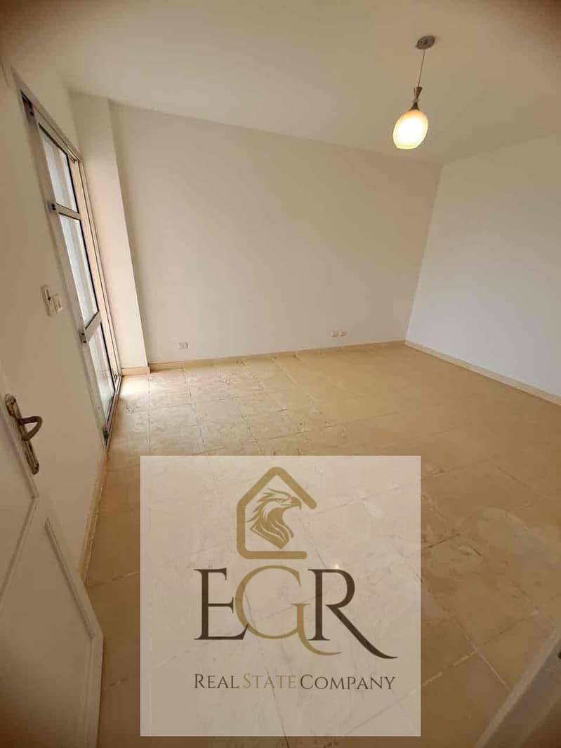 10 ea2c8705-dcd8-41d4-951c-cdb08ffb0928. jpg