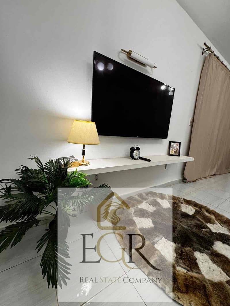 10 081a3a05-780c-40b3-be61-72606da68547. jpg