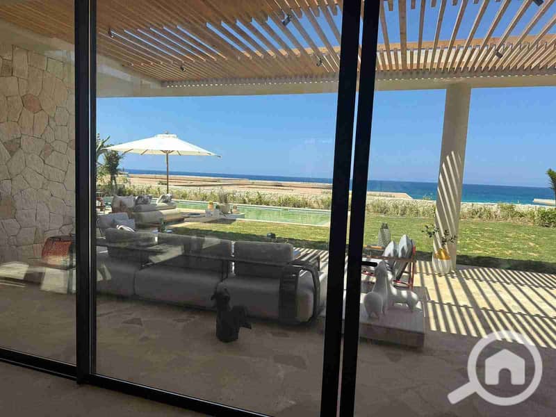 1000405724. jpg 1000405724. jpg