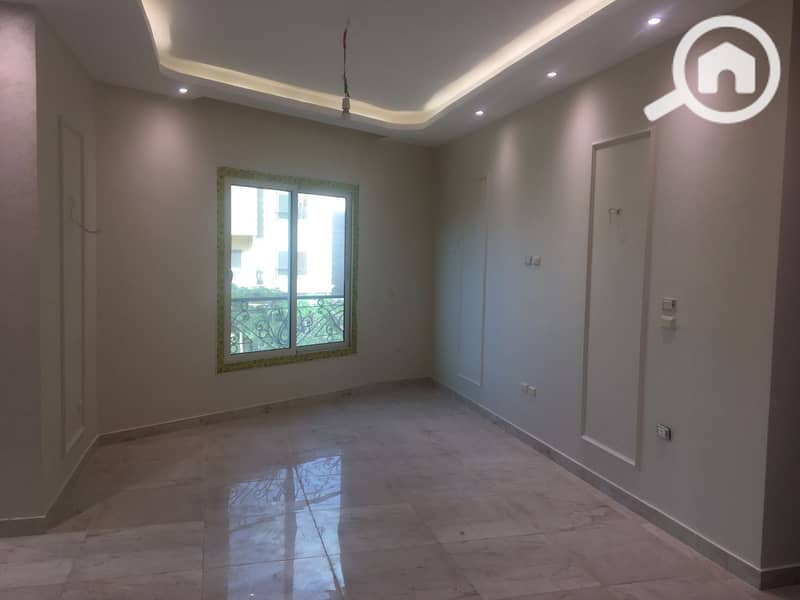 4 WhatsApp Image 2025-10-25 at 1.53. 56 PM (1). jpeg