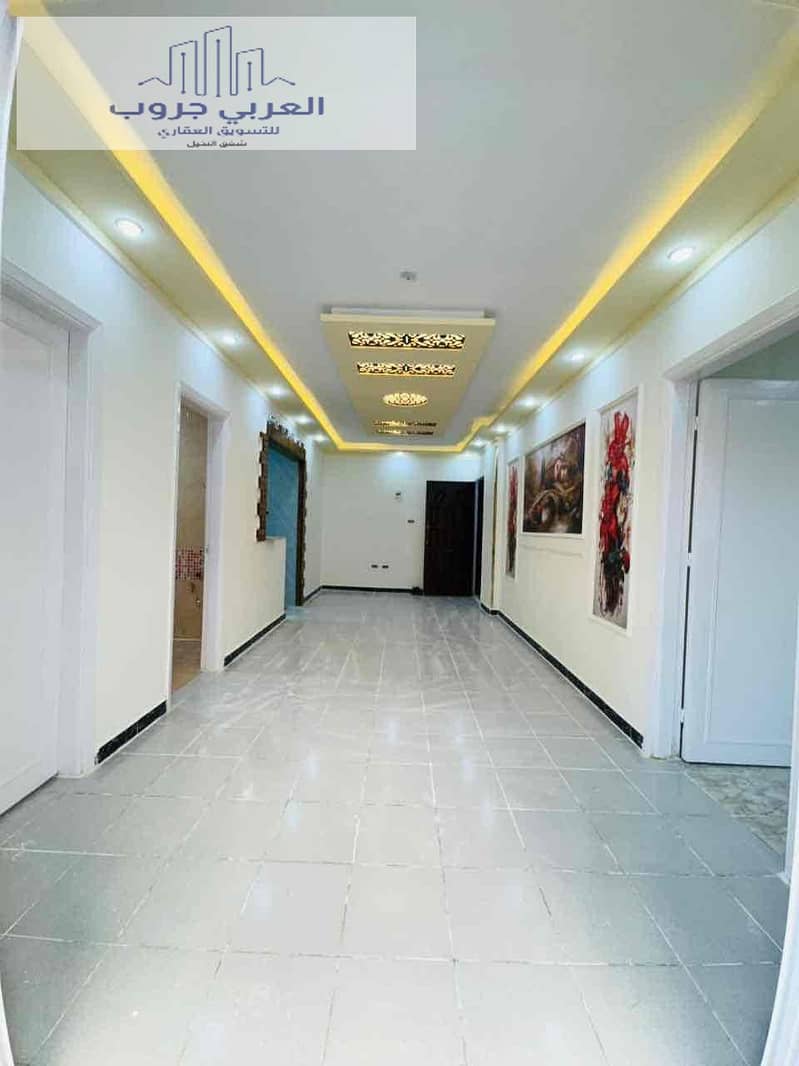 2 9de8cfd5-a962-4e23-a5b8-99e30f300ff7. jpg