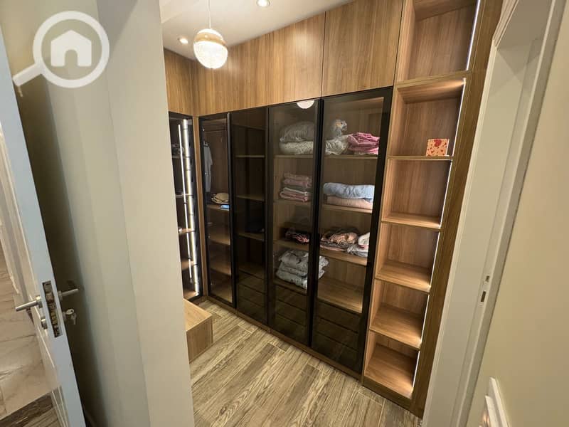 04ec8c58-a187-482e-aad9-be72a36eabb7. jpeg