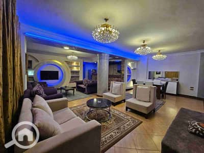 شقة 3 غرف نوم للايجار في الشيخ زايد، الجيزة - IMG-20251101-WA0026. jpg