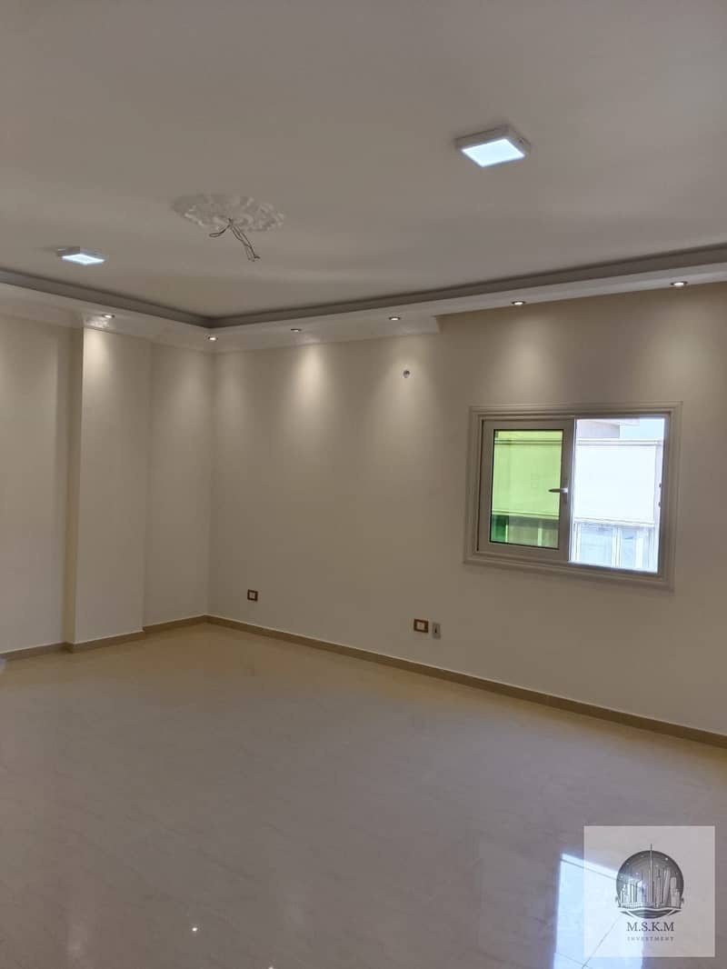 8 WhatsApp Image 2025-11-02 at 6.54. 00 PM. jpeg