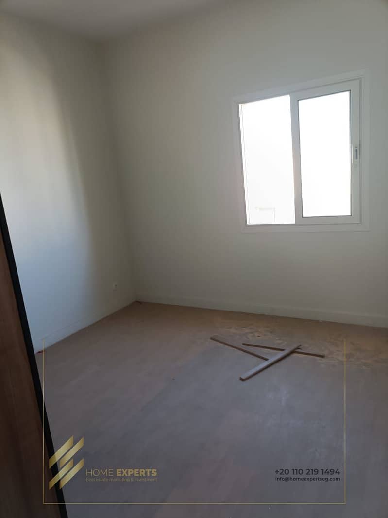 7 c088f735-bf01-4820-bd18-d6e80722212f. jpg