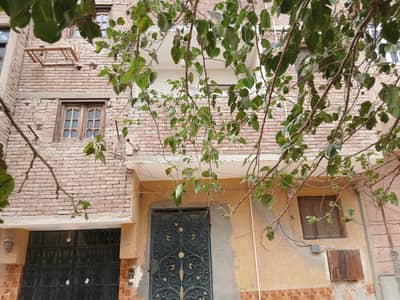أرض سكنية  للبيع في حلوان، القاهرة - منزل للبيع حلوان