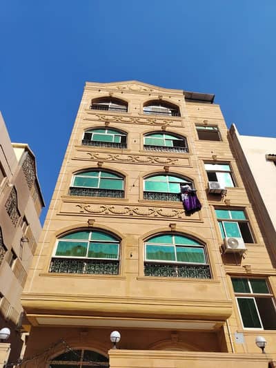 Residential Land for Sale in 6th of October, Giza - عمارة استديوهات للبيع