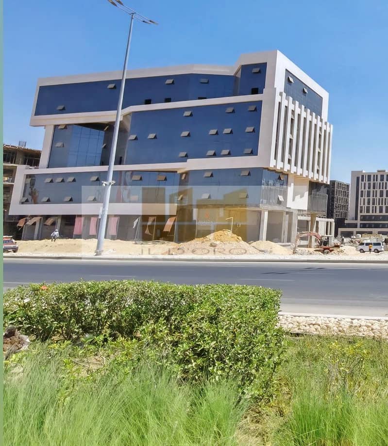 2 b7fd66dc-3461-4739-8333-8aea58edf644. jpeg