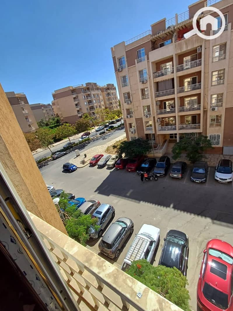 4 WhatsApp Image 2025-11-05 at 14.32. 34 (1). jpeg